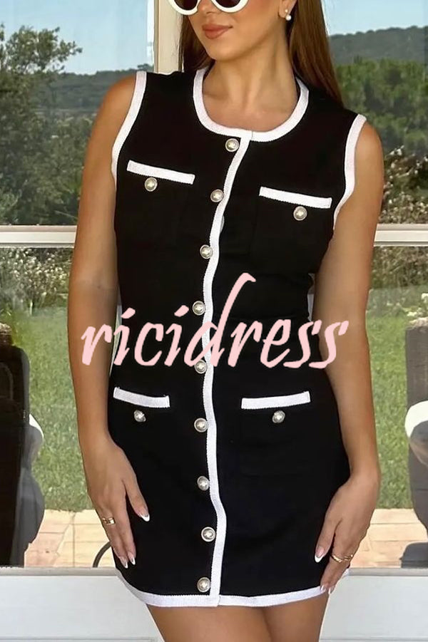 Elegant Sleeveless Round Neck Pearl Button Knitted Mini Dress