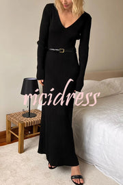 Solid Color V-neck Long-sleeved Slim-fit Elegant Knit Maxi Dress