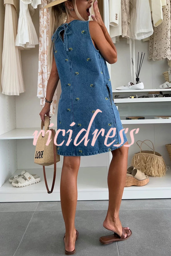 Floral Print Round Neck Sleeveless Loose Denim Mini Dress