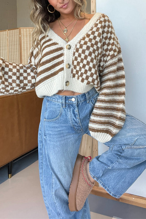 Fashionable Plaid Striped Casual V Long-sleeved Short Knitted Cardigan