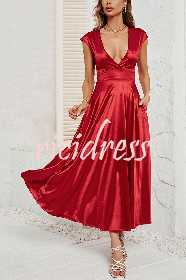 Satin Solid Color Sleeveless V-neck Pocket Maxi Dress