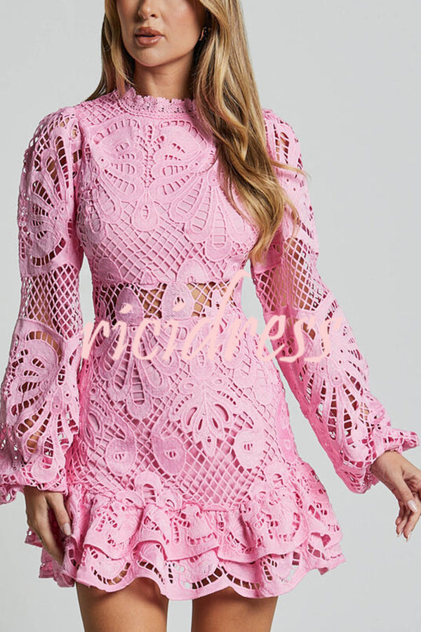 Solid Color Hollow Long-sleeved Waisted Lace Mini Dress