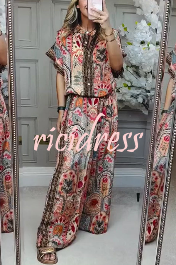 Unique Printed Loose Short-sleeved Top and Elastic Waist Casual Wide-leg Pants Set