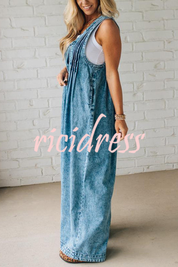 Fashionable and Casual Sleeveless V-neck Lace-up Loose Pocket Jumpsuit