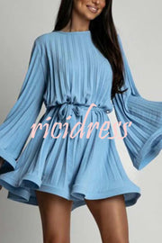 Fashion Bell Sleeve Loose Waist Tie Pleated Mini Dress