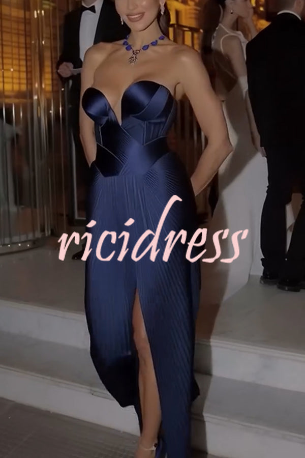 Stunning The Audience Plissé Satin Off Shoulder Drape Slit Gown Maxi Dress