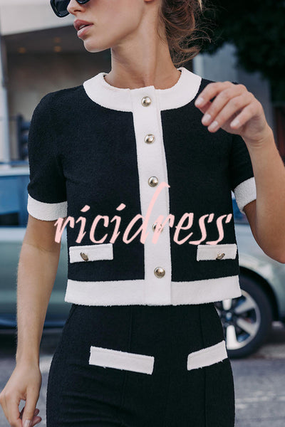 Fashionable Contrast Color Short-sleeved Button-down Top
