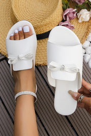 Simple Flat Beach Sandals with Bow Accessories