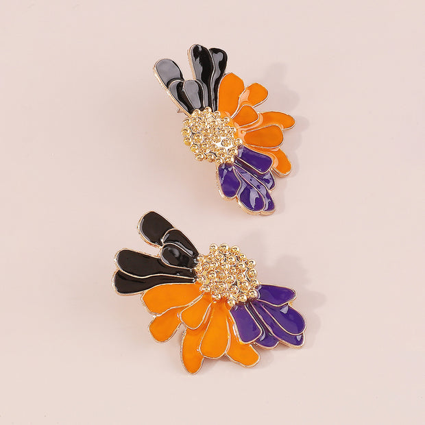 Retro Alloy Floral Pattern Earrings