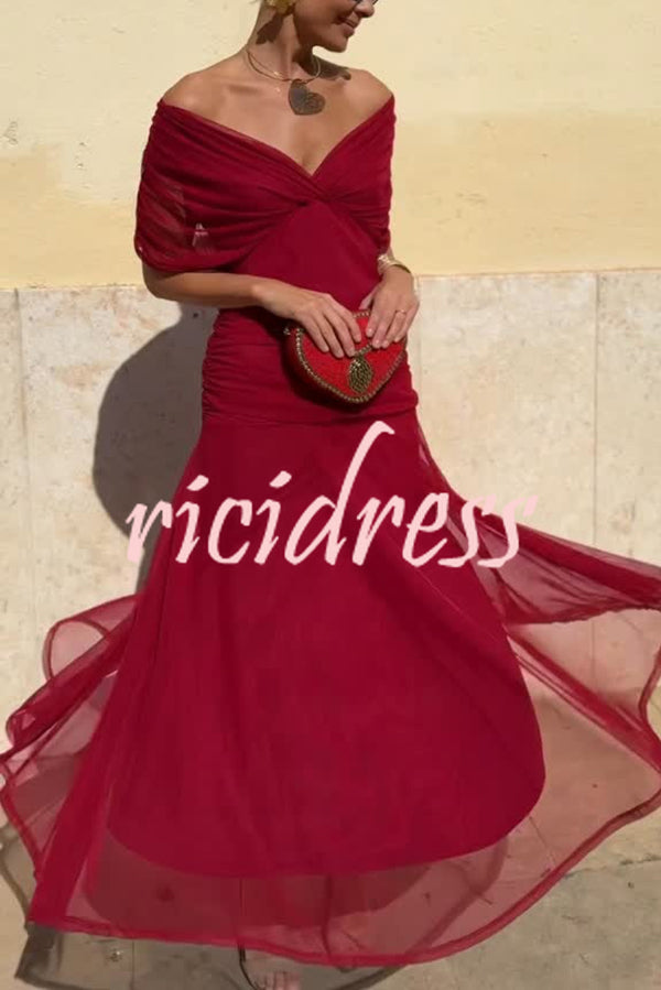 Unique Printed V-Neck Waisted Mesh Holiday Maxi Dress