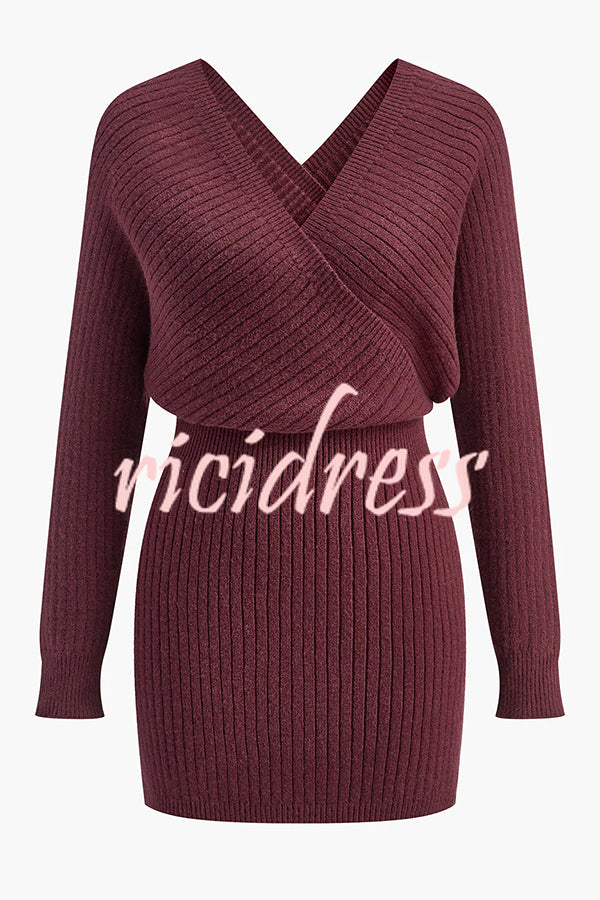 Solid Color Crossover V-neck Long-sleeved Fitted Waist Knit Mini Dress