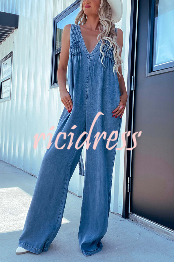 Solid Color Sexy V-neck Open Back Pleated Loose Denim Jumpsuit