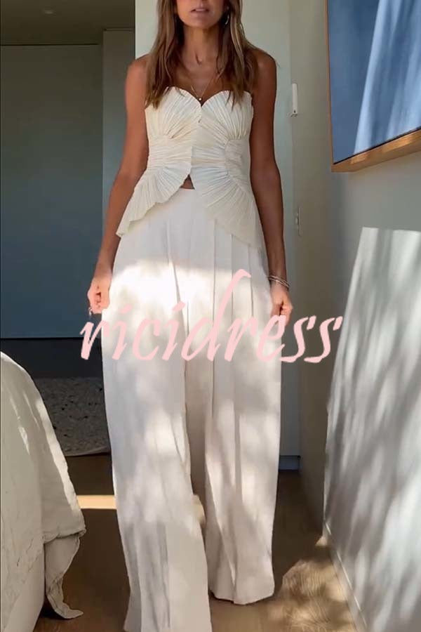 Show Exquisiteness Satin Pleated Heart-shaped Off Shoulder Halter Tank
