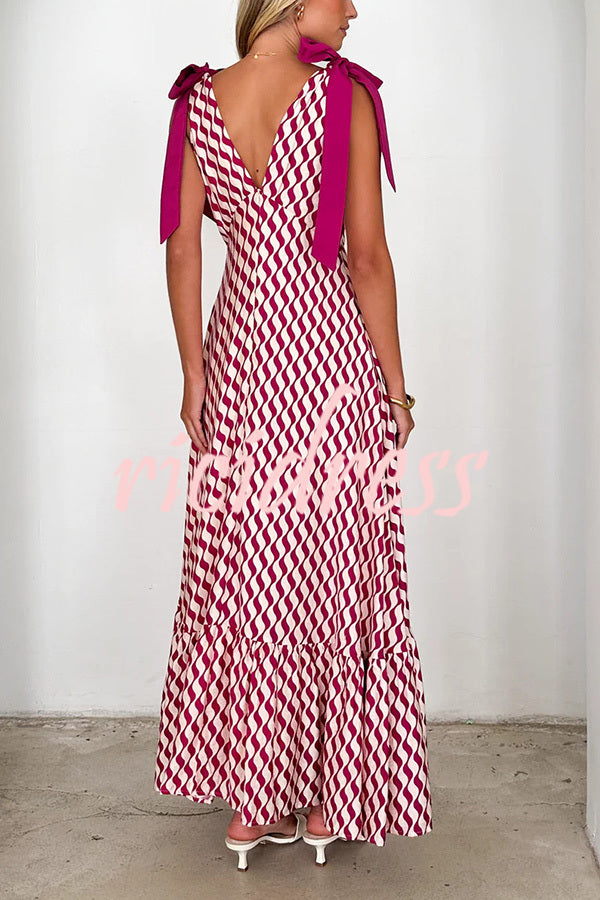 Unique Printed V-neck Sleeveless Lace-up Waist Maxi Dress