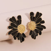 Retro Alloy Floral Pattern Earrings