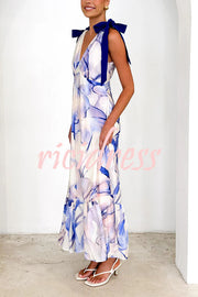 Unique Printed V-neck Sleeveless Lace-up Waist Maxi Dress