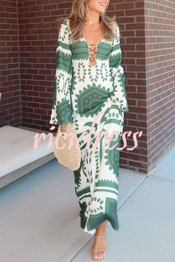 Holiday Fashion Unique Print Front Center Hollow Ring Long Sleeve Maxi Dress