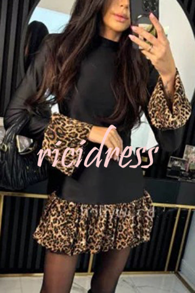 Fashionable Splicing Leopard Print Bell Sleeve Stretch Mini Dress