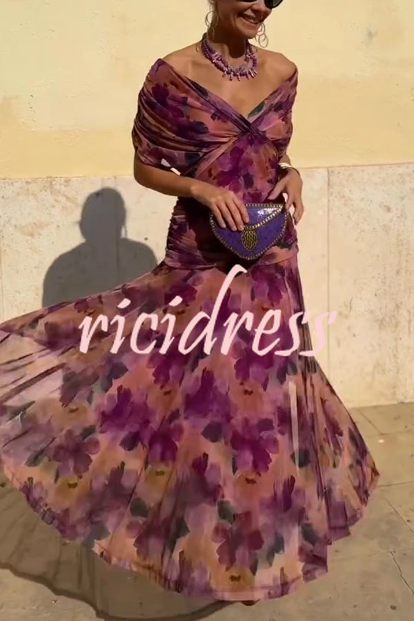 Unique Printed V-Neck Waisted Mesh Holiday Maxi Dress