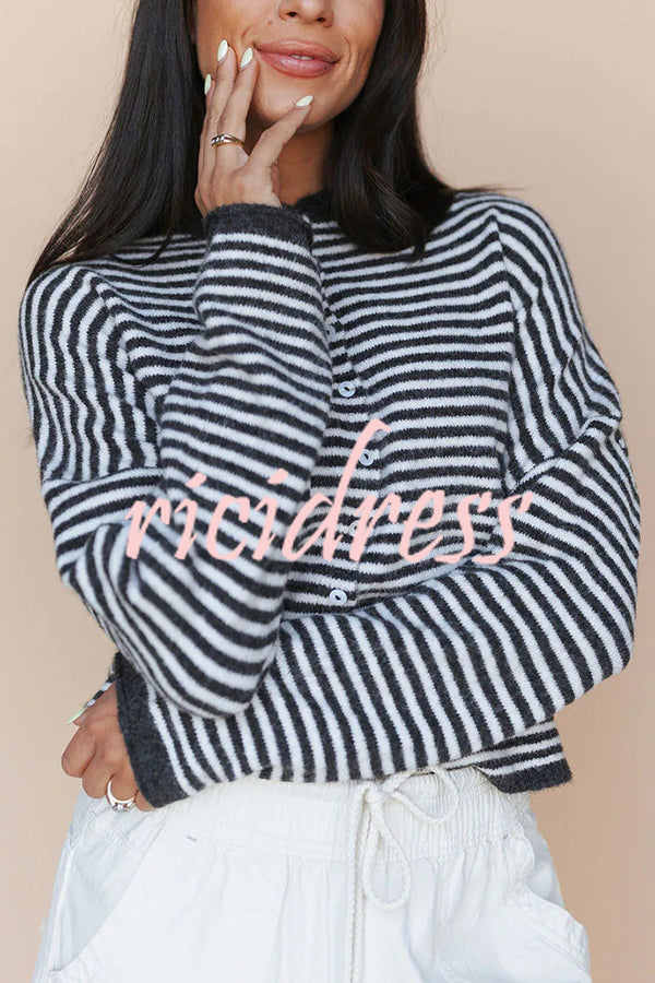Fashionable Contrast Striped Casual Long-sleeved Knitted Cardigan