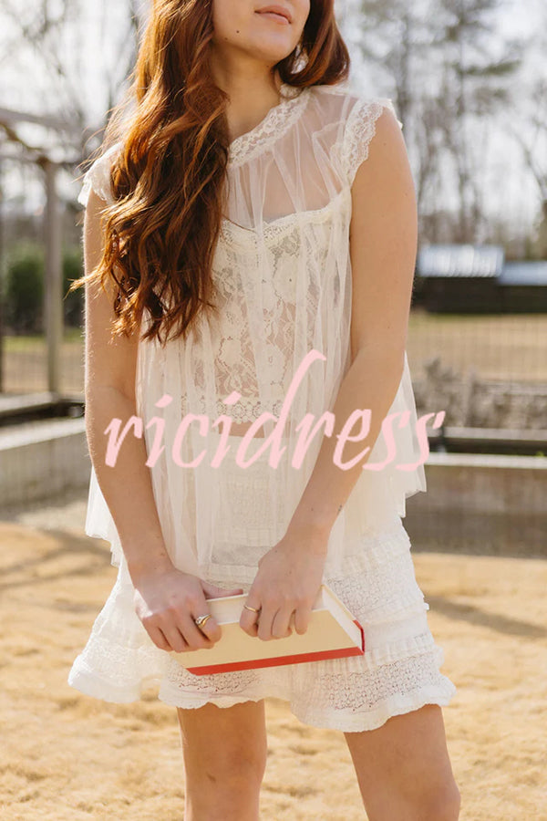 Light and Cute Tulle Lace Inner Wear High Neck Cape Top