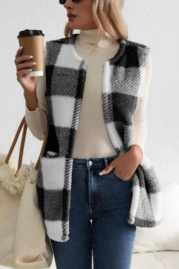 Fashionable Plaid Loose Pocket Sleeveless Jacket