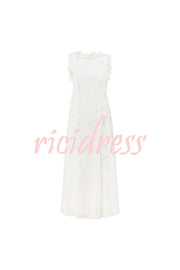 Mairi Embroidery Hollow Fabric Delicate Flower Trim Side Lace-up Maxi Dress