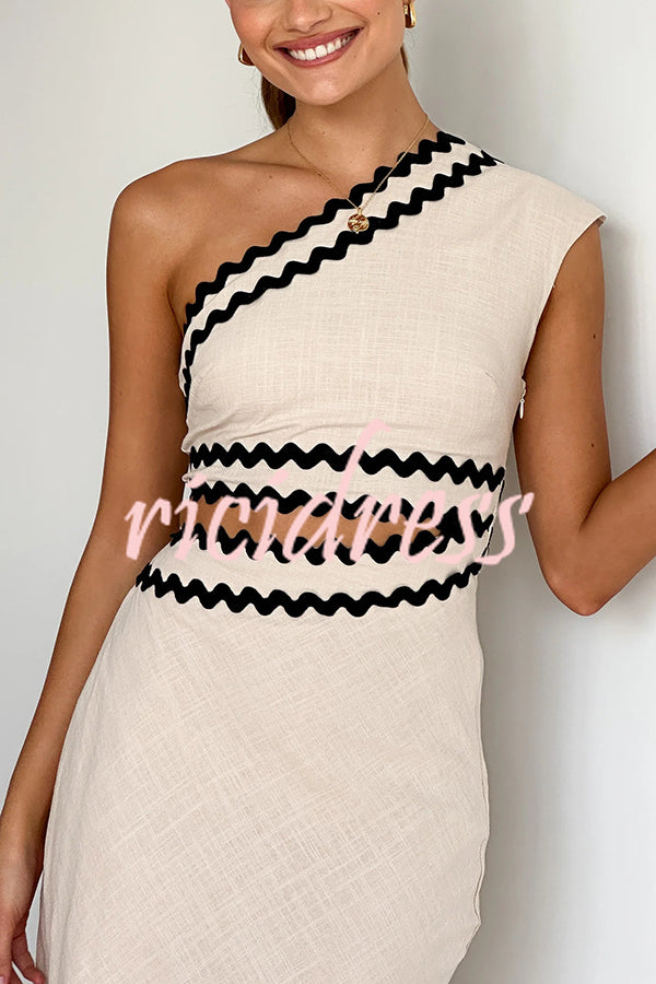 Wavy Lace Waist Cutout One Shoulder Sleeveless Maxi Dress