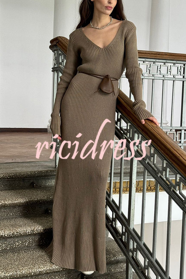 Solid Color V-neck Long-sleeved Slim-fit Elegant Knit Maxi Dress