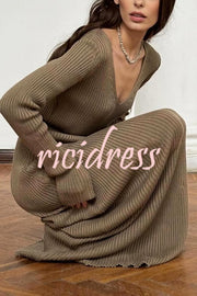 Solid Color V-neck Long-sleeved Slim-fit Elegant Knit Maxi Dress