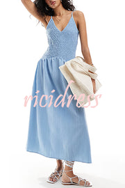 Fashionable V-neck Patchwork Smocked Sleeveless Suspender Midi Dress