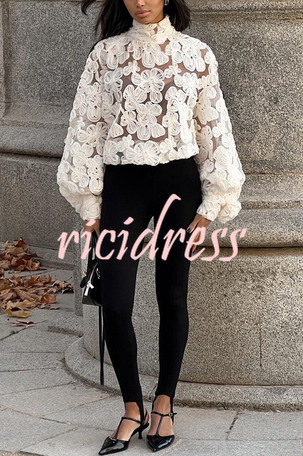 Fashionable Embroidered Flower Loose Puff Sleeve Hollow Top