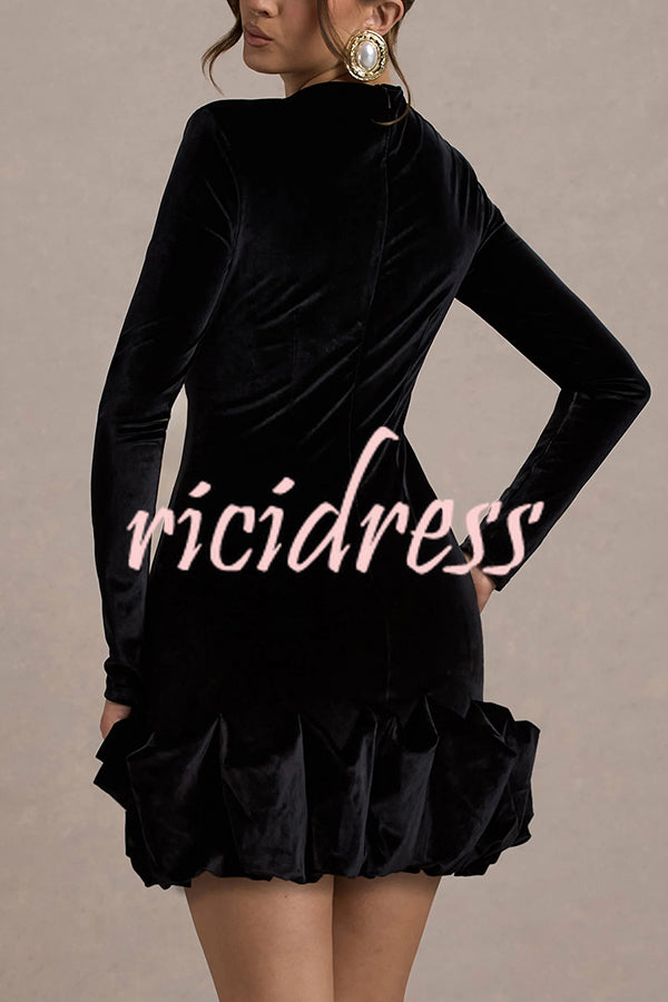 Solid Color Velvet Slim-fit Long-sleeved Mini Dress