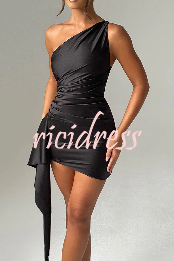 Sexy Slim Fit Backless One-shoulder Satin Mini Dress