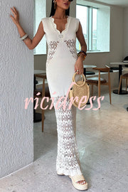 Solid Color Hollow Knitted V-neck Slim Fishtail Maxi Dress