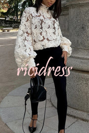 Fashionable Embroidered Flower Loose Puff Sleeve Hollow Top