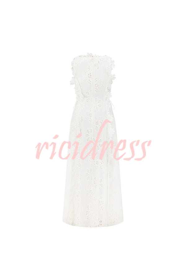 Mairi Embroidery Hollow Fabric Delicate Flower Trim Side Lace-up Maxi Dress