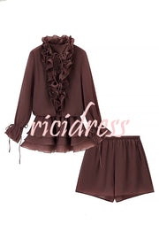 Fashionable Flower-decorated V-neck Loose Top and Elastic Waist Casual Shorts Set