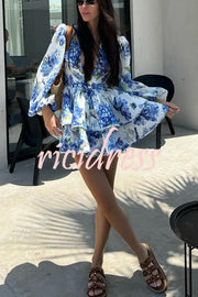 Feminine and Sexy Floral Print Deep V-neck Balloon Sleeve Tiered Mini Dress