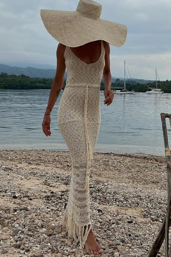 Sexy Cutout Slim Fit Fringed Hem Knitted Maxi Dress