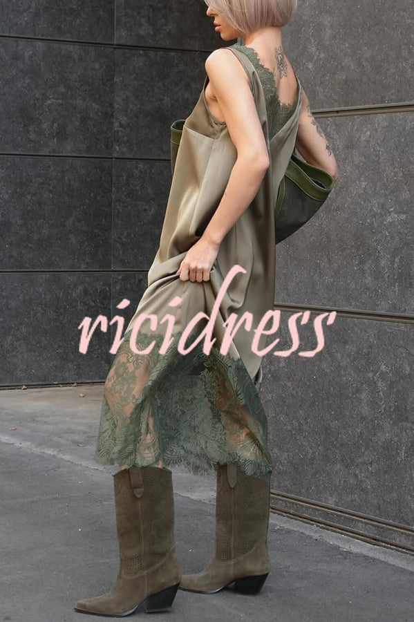 Luxury Winter Satin Lace Trim V-neck Sleeveless H-line Maxi Dress