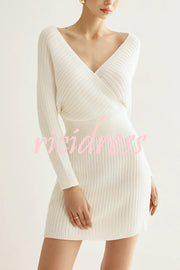 Solid Color Crossover V-neck Long-sleeved Fitted Waist Knit Mini Dress