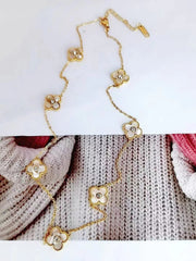 A Fresh and Elegant Lucky Four-leaf Clover Diamond Necklace