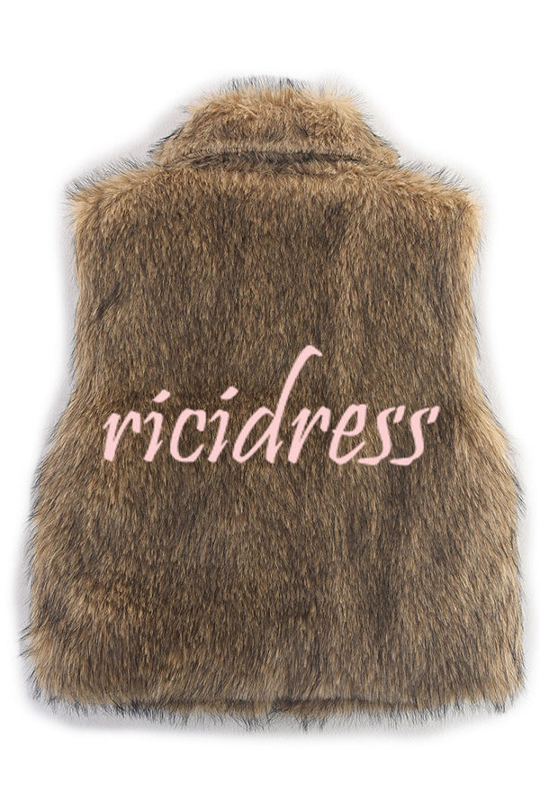 Stylish Collared Sleeveless Short Faux Fur Vest