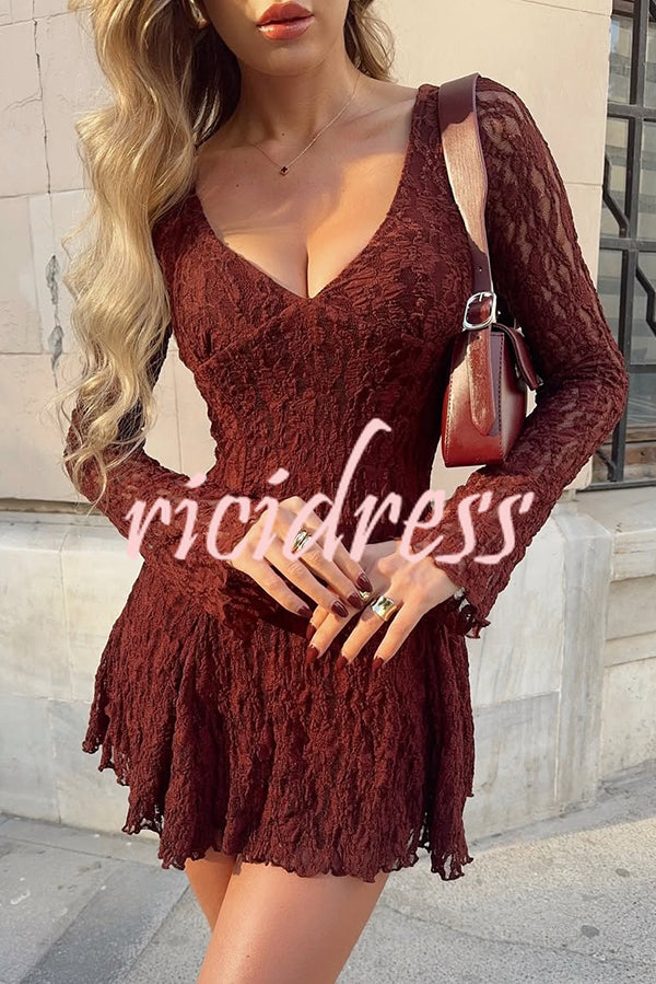 Fashionable Lace Long-sleeved V-neck Slim-fit Mini Dress