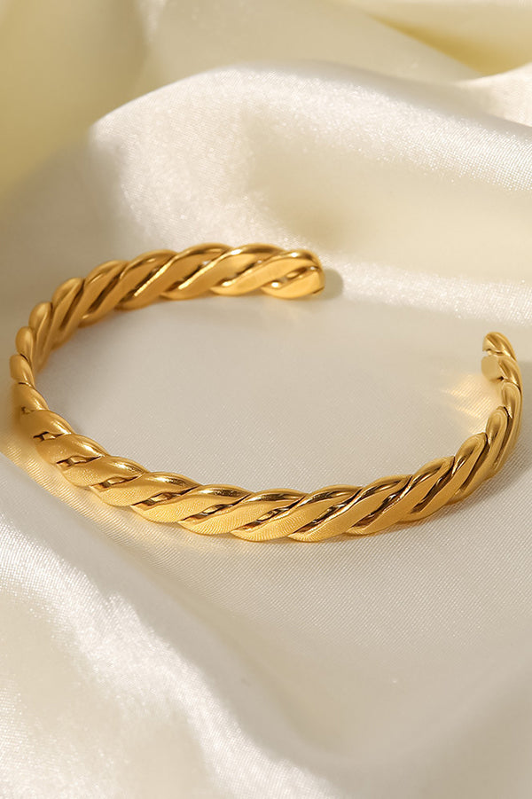 Retro Fashion Stainless Steel Gold Bracelet