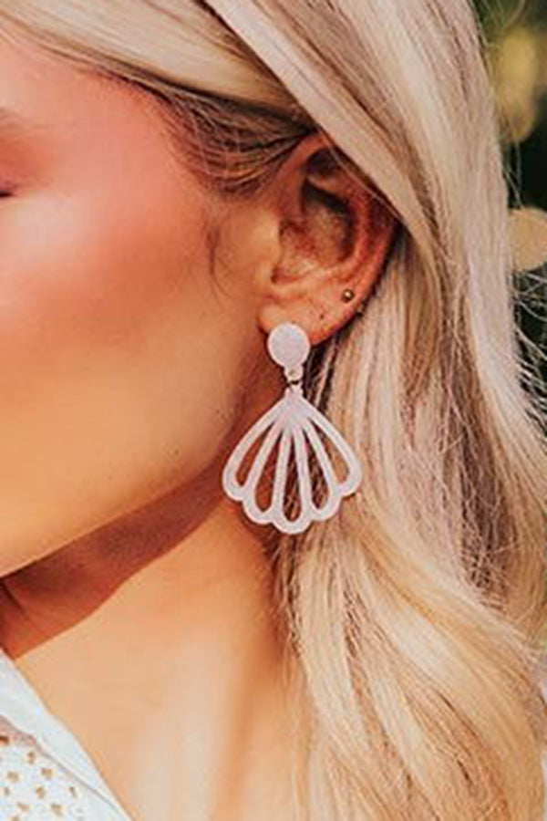 Happy Season Shell Shape Earrings