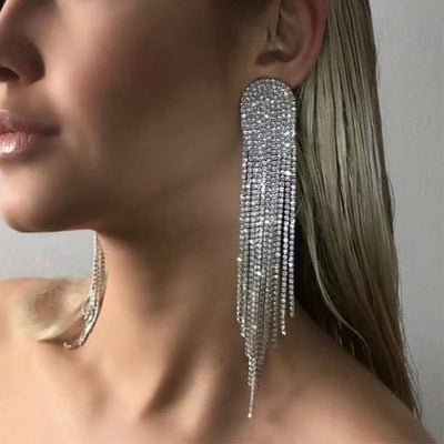 Geometric alloy diamond tassel earrings